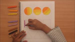 Cara menggambar dan mewarnai tema rumah adat minangkabau rumah gadang dengan crayons oil pastels yang bagus dan mudah untuk pemula part 2 belajar menggambar dan mewarnai. Cara Mudah Mewarnai Dengan Krayon Teknik Gradasi Youtube