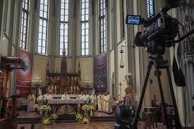 Gereja santo albertus paroki harapan indah, bekasi. Jadwal Misa Online 2021 Link Streaming Pekan Suci Paskah