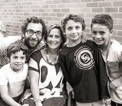 Penguin bloom trailer # 2 (2021) andrew lincoln, naomi watts drama movie. Penguin Bloom Vs The True Story Of Sam Bloom And Penguin The Magpie