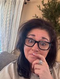 I know a lot of people say they want more in 202. More freedom. More  flexibility. More options. But if you're in network marketing and quietly  struggling, stuck in your head, second-guessing