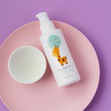 The perfect size for a growing baby, this lightweight bath tub has a contoured design so they can comfortably sit as you wash them. 125 Ml Baby Bath Oil Mum Bub Range New Directions Australia