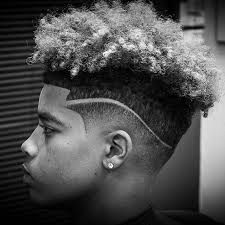 You can opt for eccentric styles that give a lot of style, but also, shorter and worked, more discreet and refined hairstyles. 40 Amazing Fade Haircuts For Black Men Atoz Hairstyles