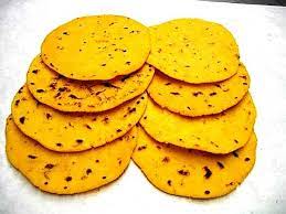 Makki Ki Roti Makki Ki Roti Recipe How To Make Makki Ki Roti Roti Recipe Roti Recipes