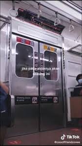 Tanda tanya (?) cocok dengan karakter sebelumnya 0 atau 1 kali. Pin On Movie Posters