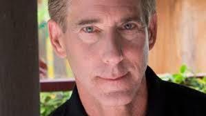 Daniel Kehrer's Instagram, Twitter & Facebook