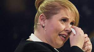 Barby kelly ist nach kurzer krankheit verstorben. Maite Kelly Herber Ruckschlag Neues Drama Um Schwester Barby Intouch