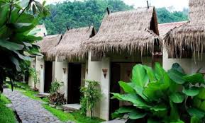 Sewa villa di bandung dapatkan promo villa murah & terlengkap di traveloka. 13 Villa Murah Di Ciwidey Rp 300 000 Yang Ada Kolam Renang Rombongan Untuk 30 Orang Dekat Kawah Putih Nyaman Jejakpiknik Com