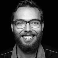 800+ perfiles de «Daniel Christensen»