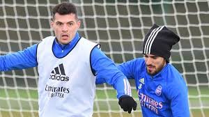 According to the athletic, the gunners were primed to sign current chelsea star kante in 2016 when he was at leicester. Europa League Granit Xhaka And Dani Ceballos Midfield Duo Can Provide Arsenal Platform To Push On Eurosport