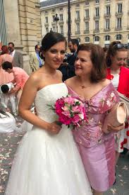 Check spelling or type a new query. Paule Vasseur Tailleurs Habilles Et Tenues De Ceremonie Creees A Paris