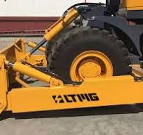 China Manufacturer of 220 hp Wheel Bulldozer Ideal For Soft ...