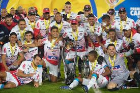 Artículos, videos, fotos y el más completo archivo de noticias de colombia y el mundo sobre junior de barranquilla. Junior De Barranquilla Home Facebook