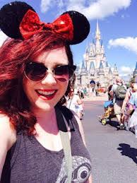 Vanessa Colunga's Instagram, Twitter & Facebook