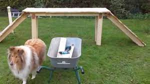 Hier erfährst du alles zum thema hundehütte selber bauen. Hunde Agility Gerate Fur Grosse Hunde Selber Machen Und Bauen Youtube