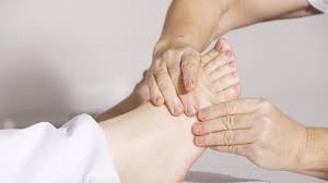 почему немеют конечности рук и ног во время сна Pochemu Nemeyut Ruki I Nogi I Chto S Etim Delat Podrobnosti Ua