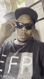 Larry Farley's Instagram, Twitter & Facebook