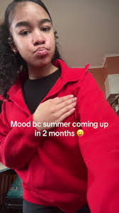 Jasmin Negron's Instagram, Twitter & Facebook