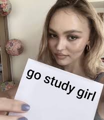 Abril Suarez (abriilsuarez2403)