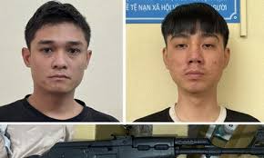Bắt giữ hai đối tượng buôn bán súng đạn trên mạng, nhận “ship” toàn quốc