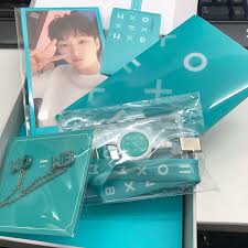 Not wanna one related but the group x1 is now disbanded we thought that year 2020 will be the year for x1 :< but what happened??we didnt even see them . Wannaonemerchandise Instagram Posts Photos And Videos Picuki Com