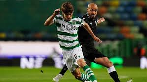 45' substituição sporting cp, entra em campo joão palhinha substituindo daniel bragança. Daniel Braganca A Estrelinha Uma Estreia A Titular Para Rui Jorge Ver Observador