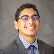 I am thrilled to announce that I will be joining PACCAR Parts this summer  as a Power Solutions Intern in Renton, WA! This is an incredible  opportunity to further my knowledge in