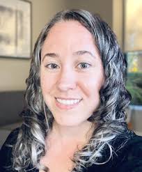 Chelsea Cogan's Instagram, Twitter & Facebook