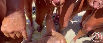 Salope Enceinte En Bukkake À La Baie Des Cochons Cap Dagde - FAPCAT