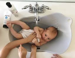Stick to bathing your infant every other day if your water is consistently too hot, check your water heater temperature and make sure it's around 120 °f (49 °c). 10 Best Baby Bathtubs And Bath Seats Of 2021