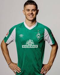 On ne sait pas encore pour combien de temps il s'est engagé avec les all. Milot Rashica