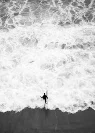 running into ocean poster poster schwarz weiss poster kaufen wandposter