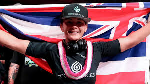 Cursul maxim este 5.8021 lei înregistrat la data de 5 aprilie 2021 cursul minim este 5.2964 lei. Ilima Lei Macfarlane Says She And Mentor Liz Carmouche Would 100 Percent Fight Each Other Ufc Titles Kate Jackson Mentor