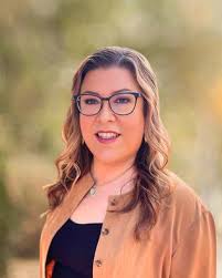 Angela M. Knight, CENTURY 21 Real Estate Agent in Hesperia, CA