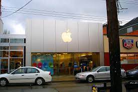 You can look at the address on the map. Apple Store Near Luxury Mansion Suites In Pittsburgh Pa