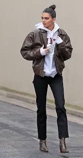 16 Women S Bomber Jackets Approved By The Worlds Trendiest Celebs I Am Co Fashion Korean Fashion Online Womens Bomber
