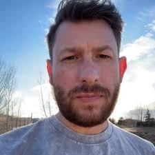 This isn't just your average leadership conference. At Muster 023, you will  be fully immersed in learning and applying the principles of Extreme  Ownership in business and in life. Here's what you