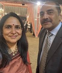 Pleasure meeting with mr subhash S.SANAS 🌟