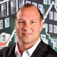 70+ "Alexander Re" profiles