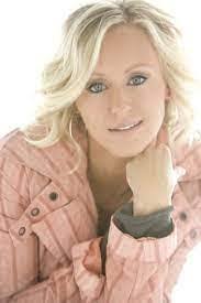 Tammy Spraggins's Instagram, Twitter & Facebook