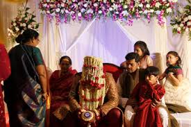 A discussion of how marriage counseling works and the challenges muslim couples face in using this system of conflict resolution. Muslim Marriage India The Destiny