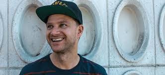 Stacy Jones's Instagram, Twitter & Facebook