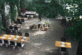 Im restaurant des höfener garten genießen sie herzhafte steaks vom holzofengrill. Der Hofener Garten Hotelzimmer Steakhaus Big Green Egg