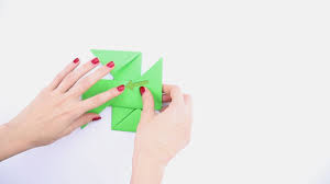 Cara membuat origami bentuk shuriken 3 bintang. Cara Membuat Origami Bintang Shuriken Dengan Gambar Wikihow