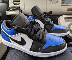 From wikimedia commons, the free media repository. Nike Air Jordan 1 Low Royal Toe Nike Airjordan Airjordan1 Aj1 Aj1royal Royaltoe Sneakers Sneakerhead Kicks Yeezy Jordan Aj ã„ãŸã ãã¾ã—ãŸ ã‚ã‚ŠãŒã¨ãƒ¼