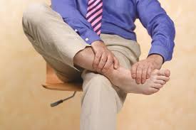 Buku lali atau mata kaki ialah sendi yang menghubungkan tapak kaki dengan kaki. Syndesmosis Injap Ligament Ankle