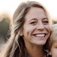 Selena Squires's Instagram, Twitter & Facebook