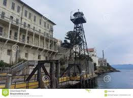 Installieren alcatraz gefängnis escape auf ihrem windows pc oder mac laptop / desktop müssen sie einen. Alcatraz Gefangnis Mit Schutz Tower Stockfoto Bild Von Festlegung Grenzstein 97987168