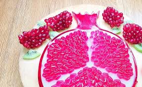 برای یلدا این ژله زیبا و ساده رو درست کن خیلی خوشمزه است و میز یلدات قشنگ تر میشه