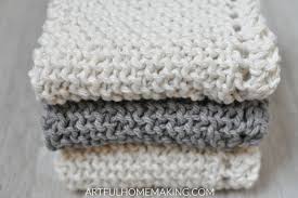 It was a very simple pattern that my grandma showed me one evening over christmas vacation. Grandmother S Favorite Dishcloth Knitting Pattern Artful Homemaking