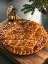 Retrouvez les idées de recettes de galettes des rois afin de fêter l'epiphanie. Ma Recette De Galette Des Rois Aux Amandes Laurent Mariotte